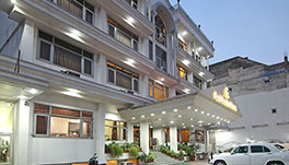 LG Hotels-Le Grand Hotel1